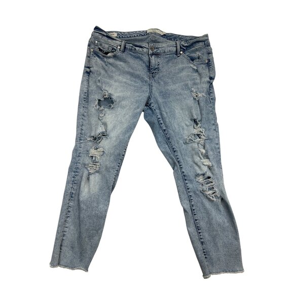 Torrid Jeans Womens 18 Plus‎ Blue Denim Distressed Tapered Leg - Picture 1 of 9